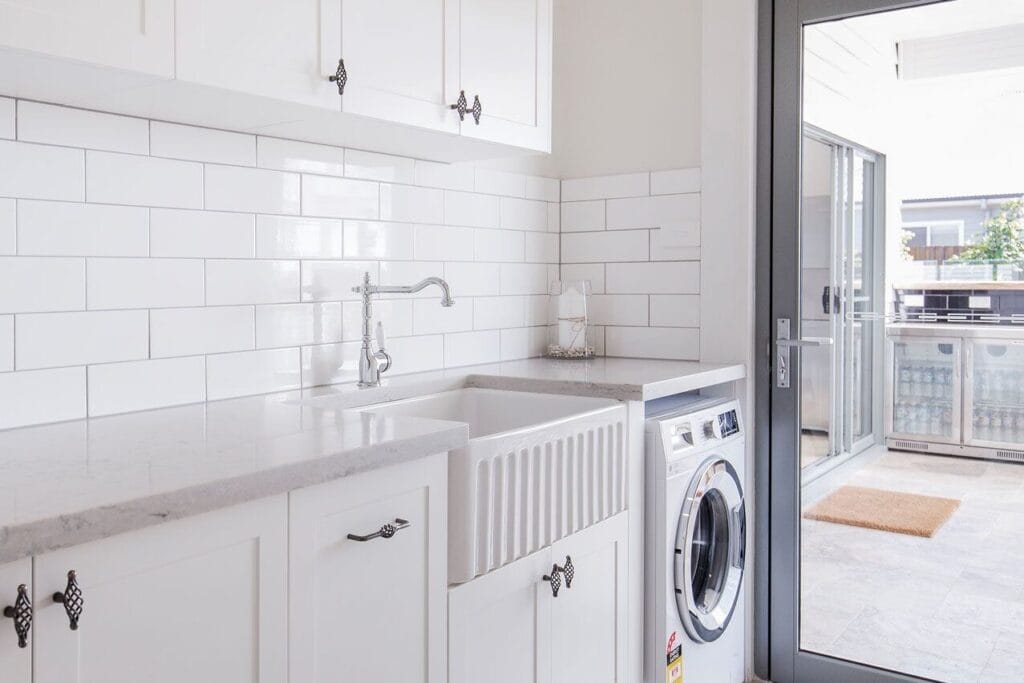 laundry sink