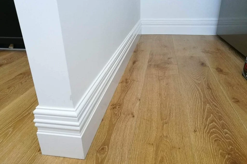 skirting board